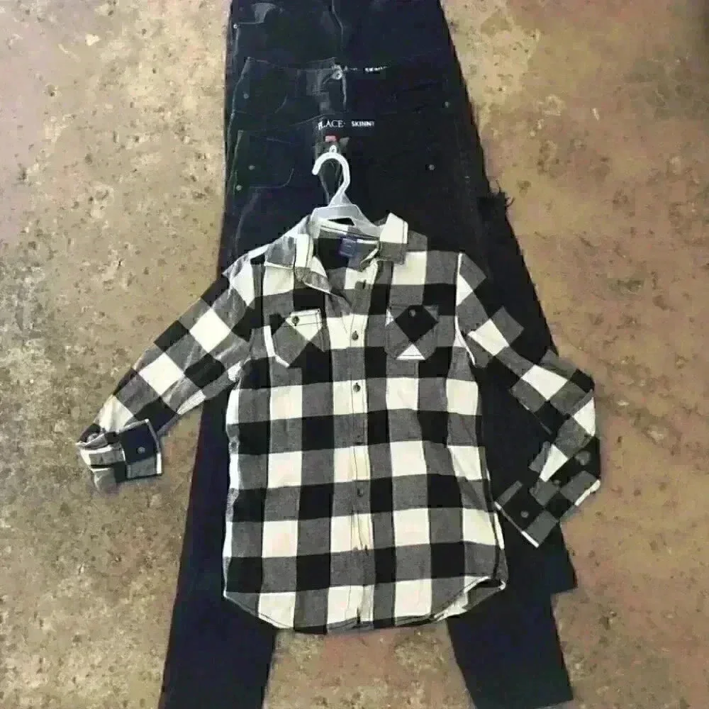 Lot of 4 items boys size 16 youth 16 skinny jeans flannel Childrens place arizon